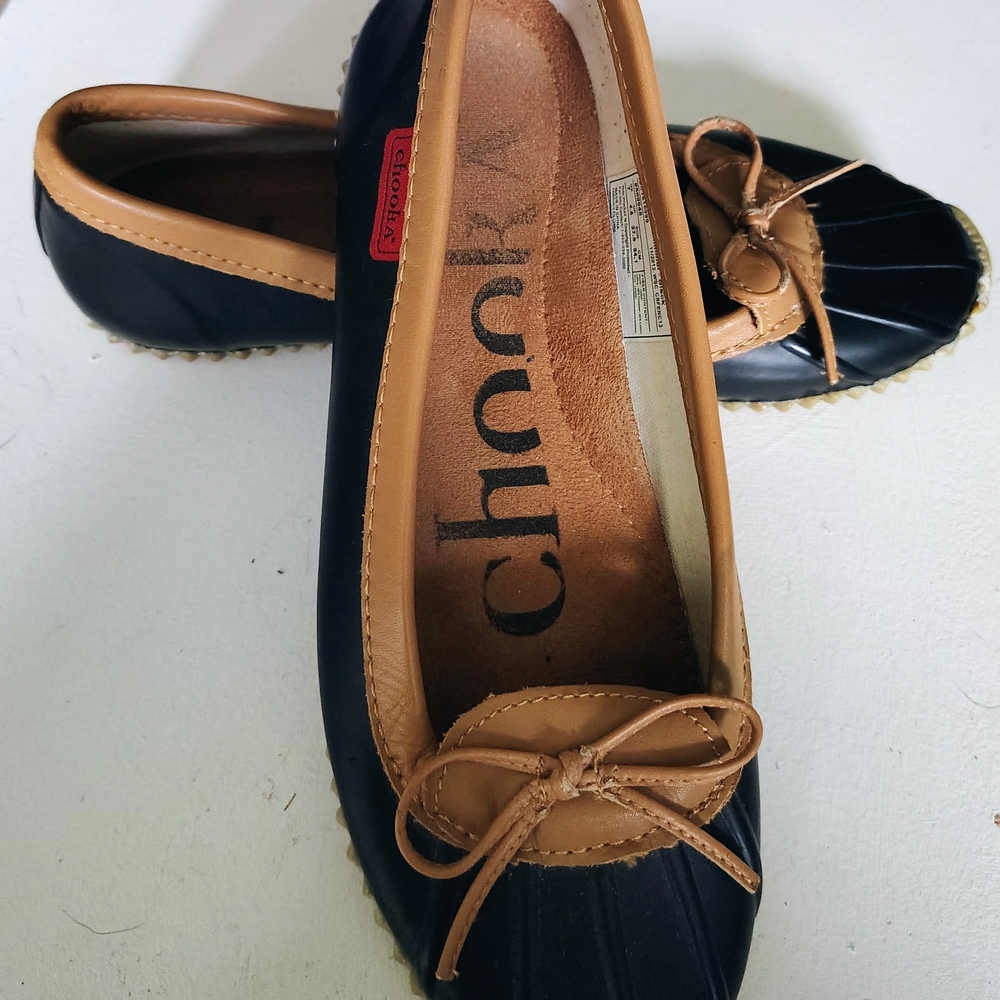 Chooka Women's Black and Tan Rain Loafers